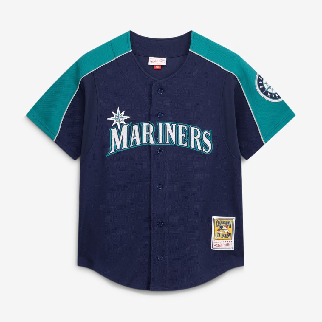 Ichiro Suzuki Seattle Mariners Mitchell & Ness 2006 Cooperstown Mesh Batting Practice Button - Up Jersey - Navy